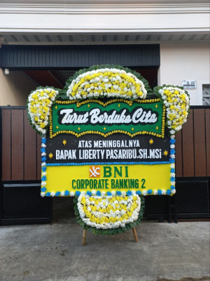 Papan Bunga Duka di Melayu Kota Piring