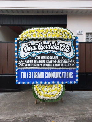 Papan Bunga Duka di Melayu Kota Piring
